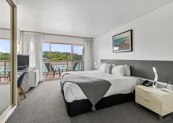 Pacific Bay Resort
